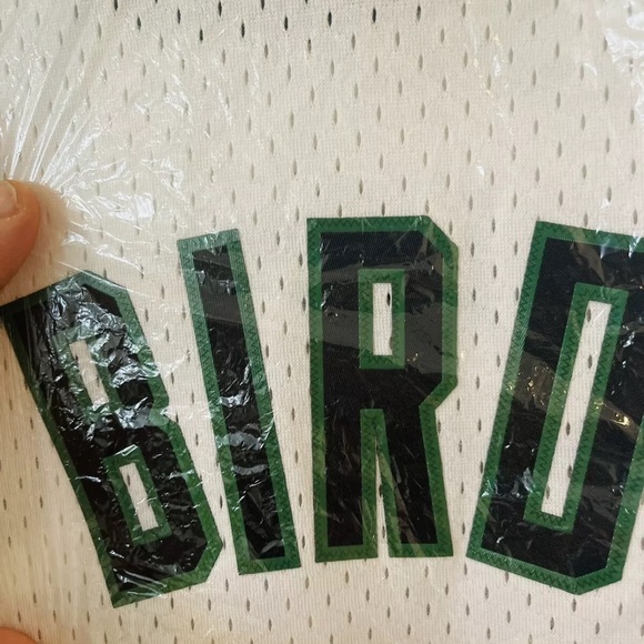 Larry Bird Mitchell & Ness Swingman Boston Celtics 1985-86 Jersey - White sz-sm - Picture 12 of 16
